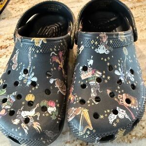 CROCS Kids x Harry Potter x Vera Bradley Wizarding World glitter strap clogs